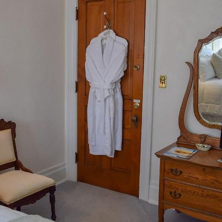 The Lamplighter Bed & Breakfast Of Ludington Bagian luar foto