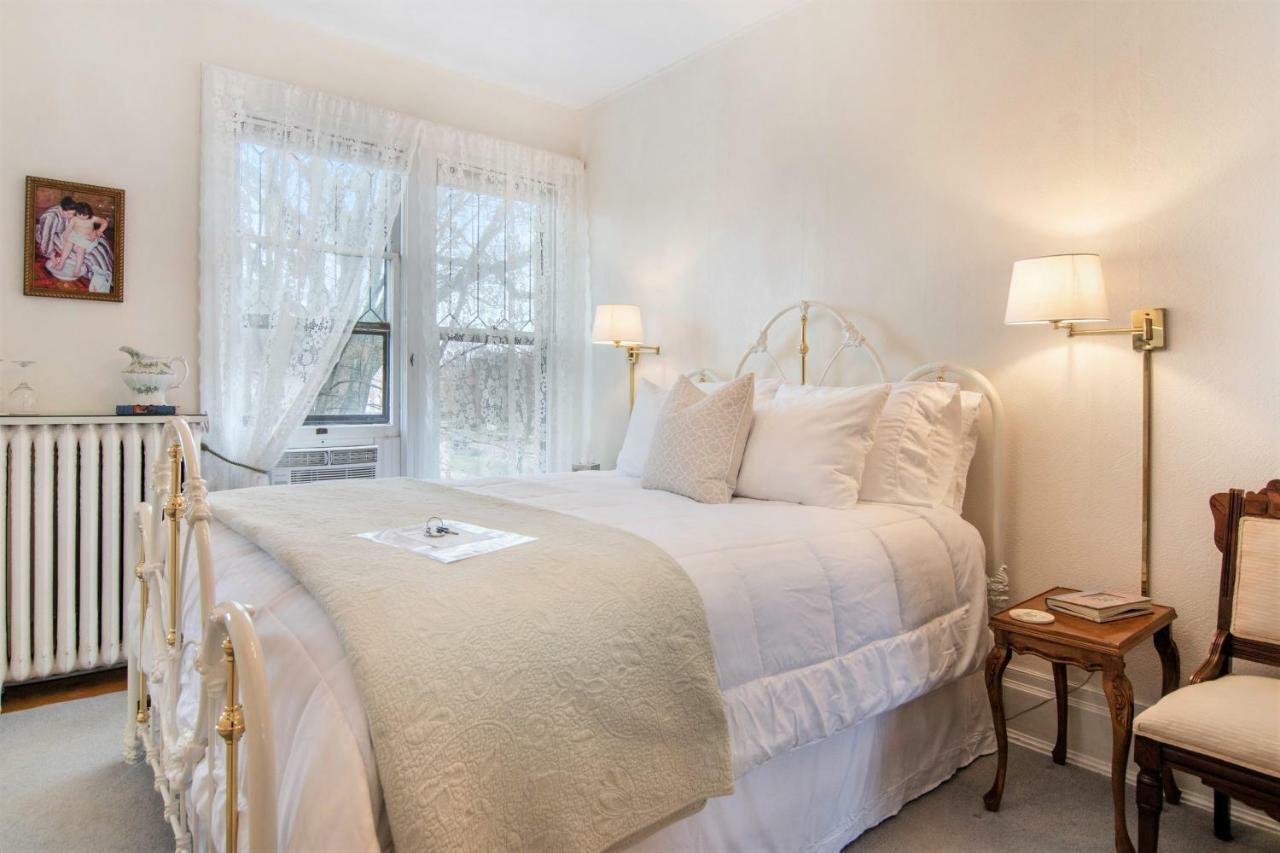 The Lamplighter Bed & Breakfast Of Ludington Bagian luar foto