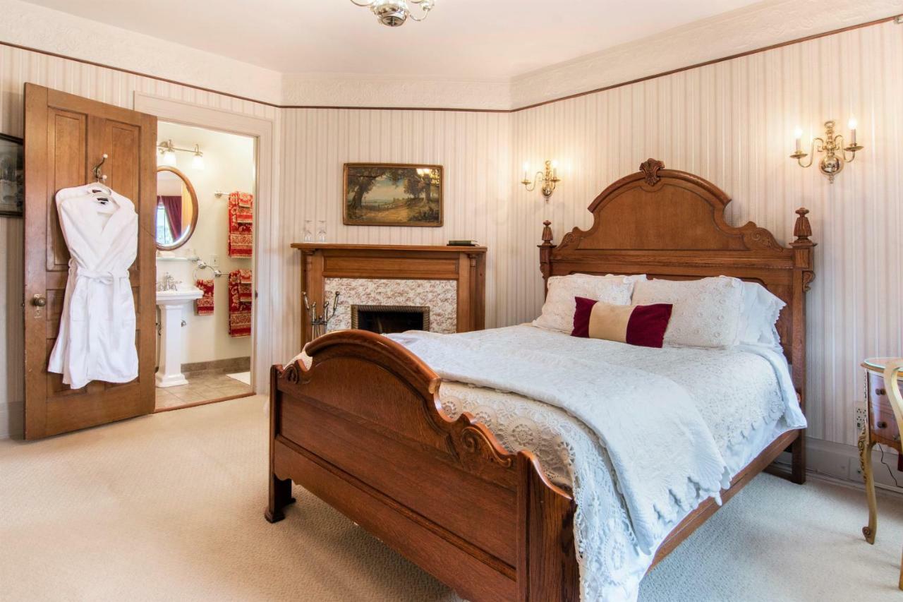 The Lamplighter Bed & Breakfast Of Ludington Bagian luar foto