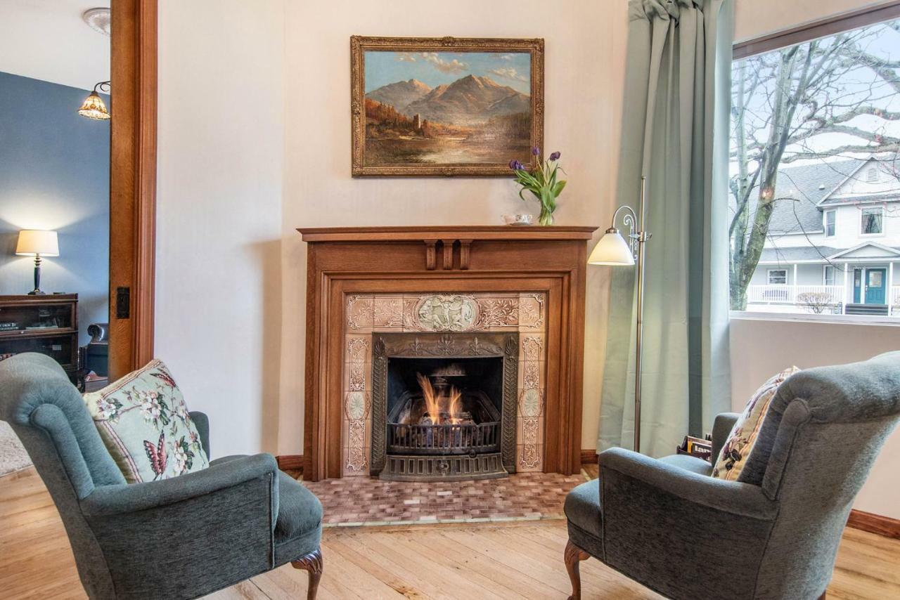The Lamplighter Bed & Breakfast Of Ludington Bagian luar foto